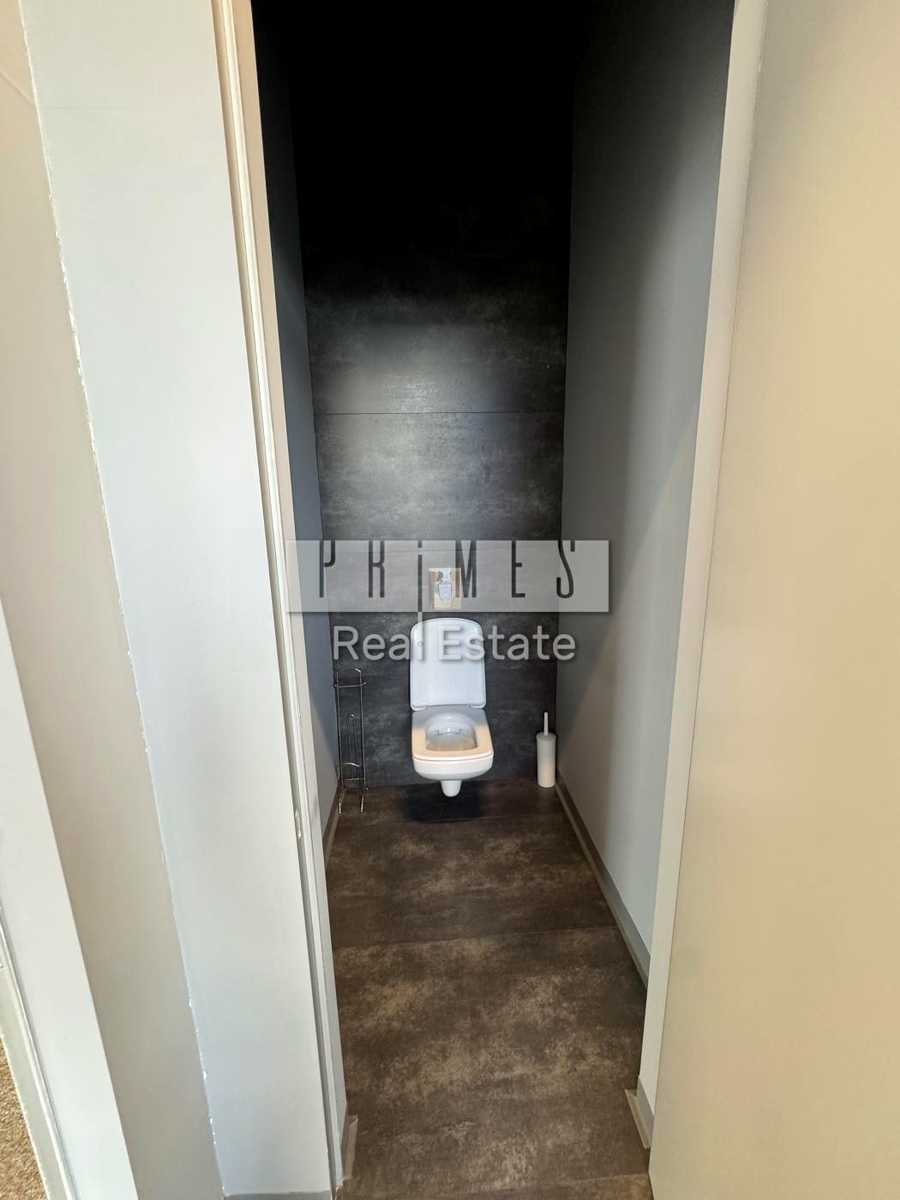 1875142803678889