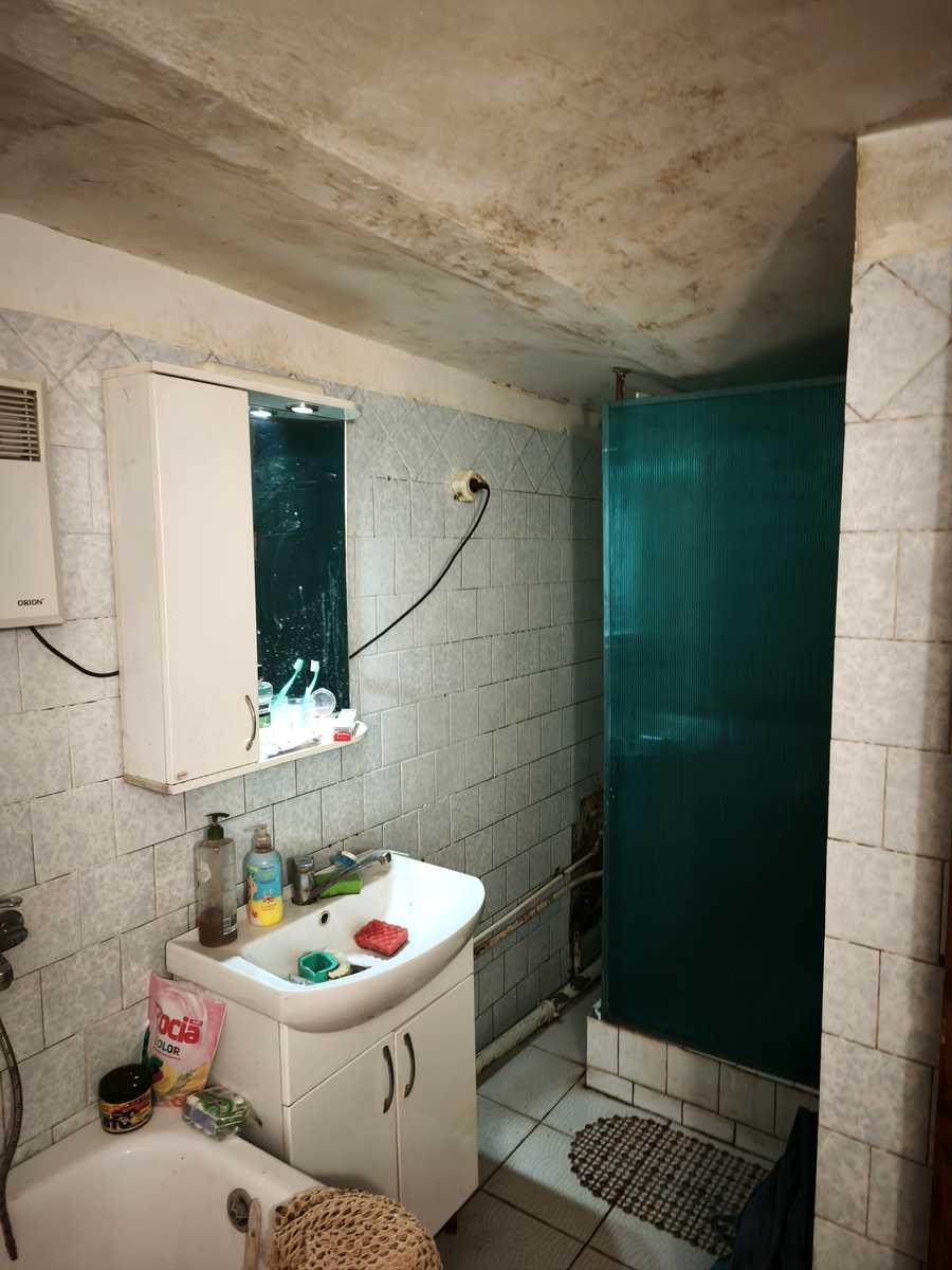1875142947709796