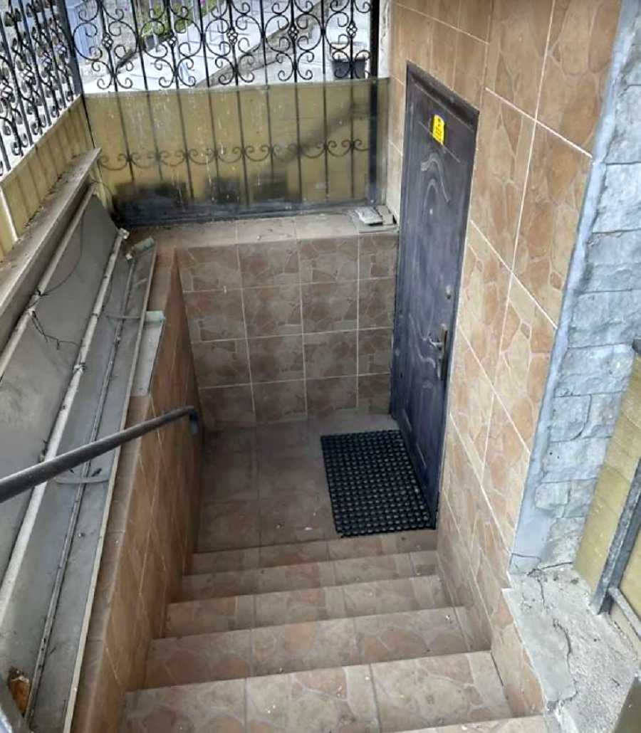 1875143277664324