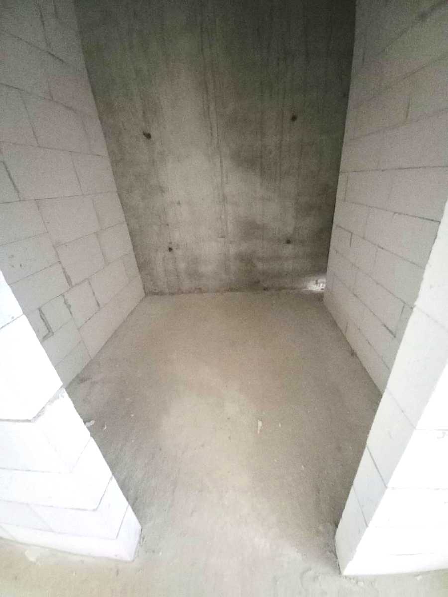 1875144440423807