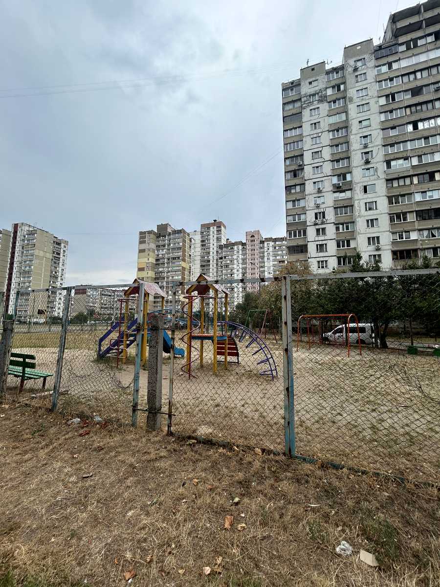 1875146126563903