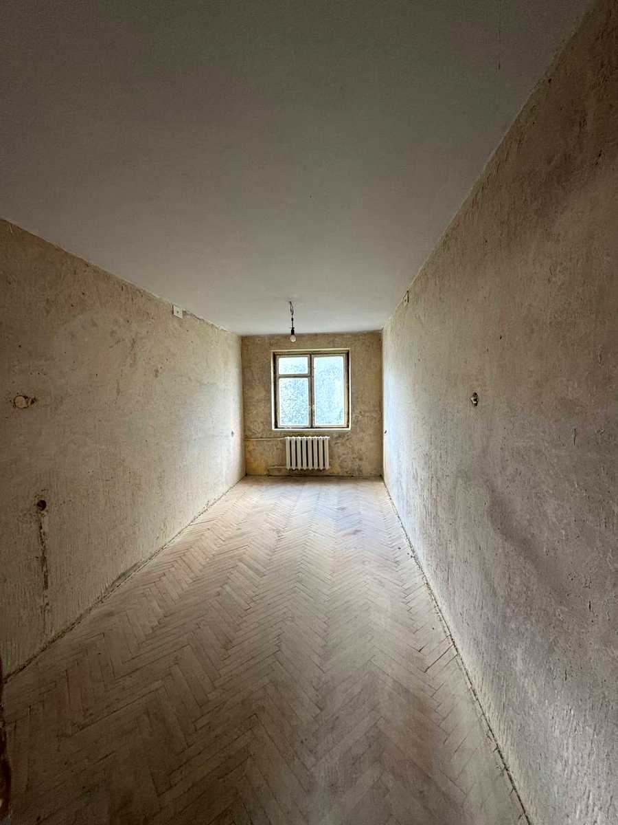 1875151554152939