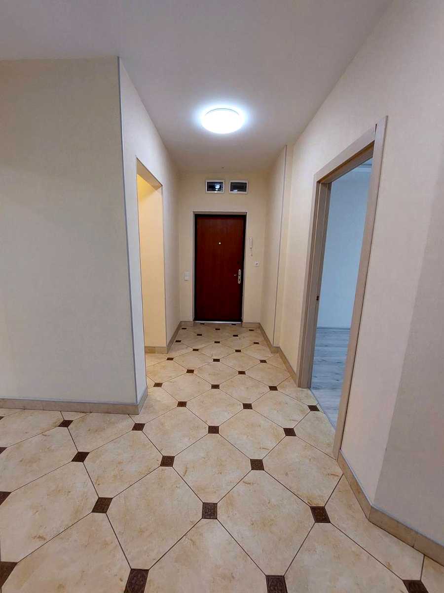 1875159336388048