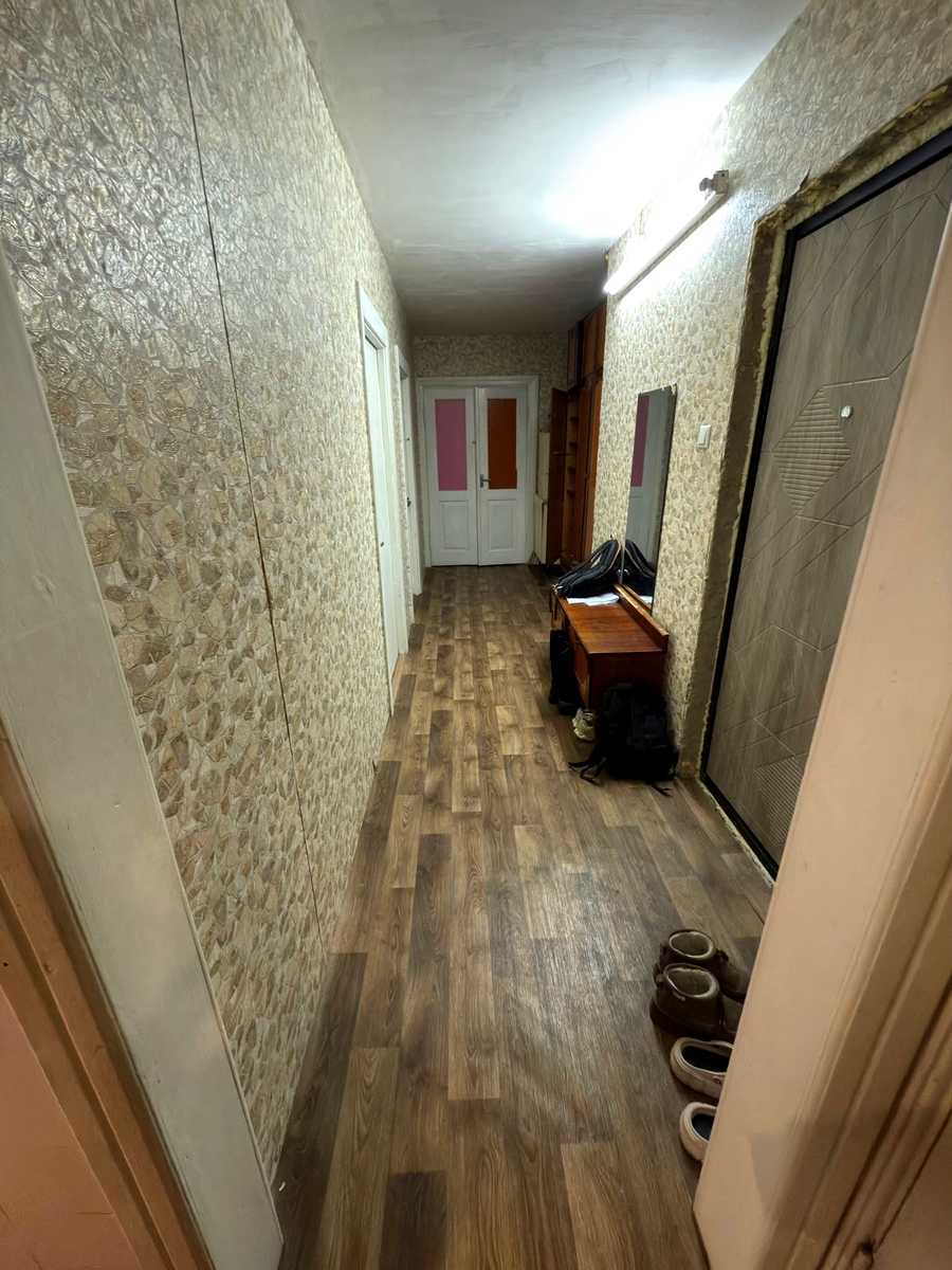 1875166650656340