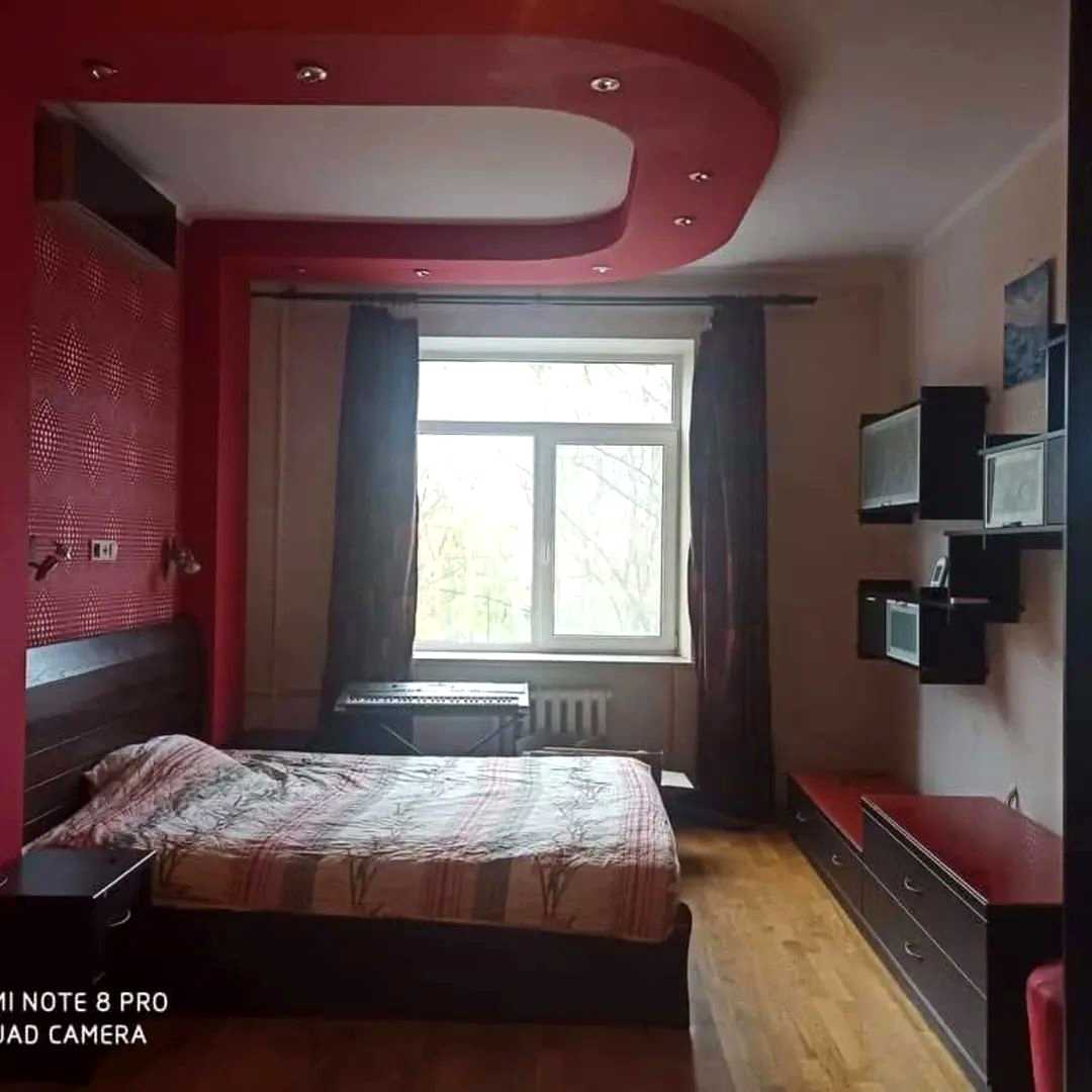 1875196508543204