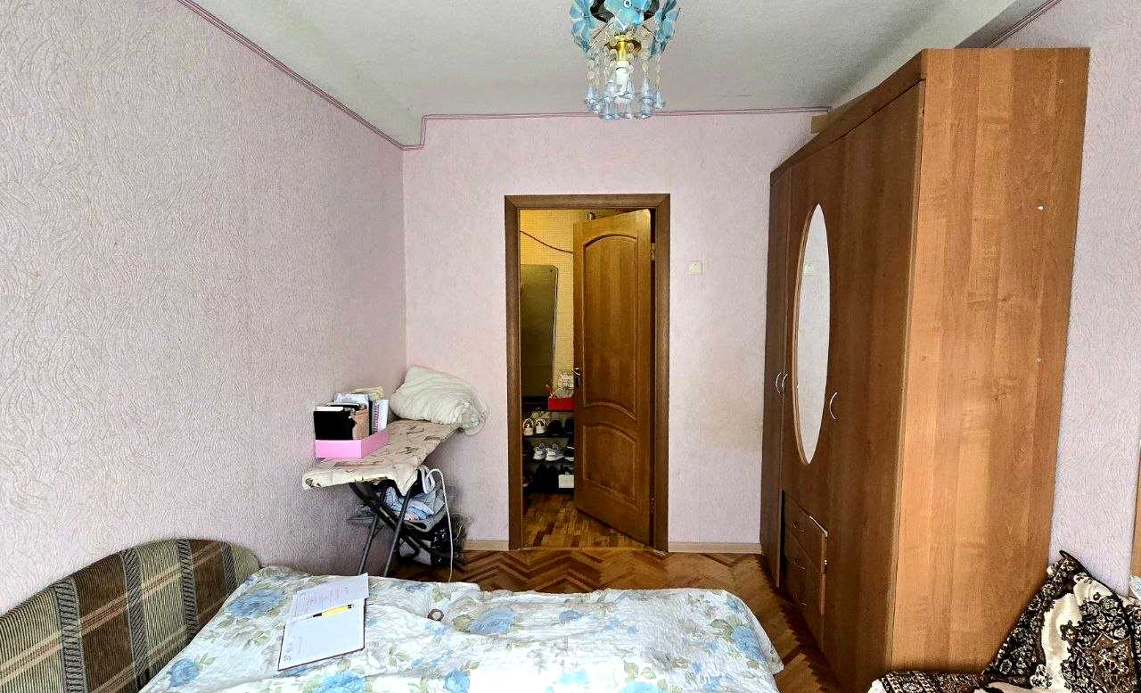 1875209075632103