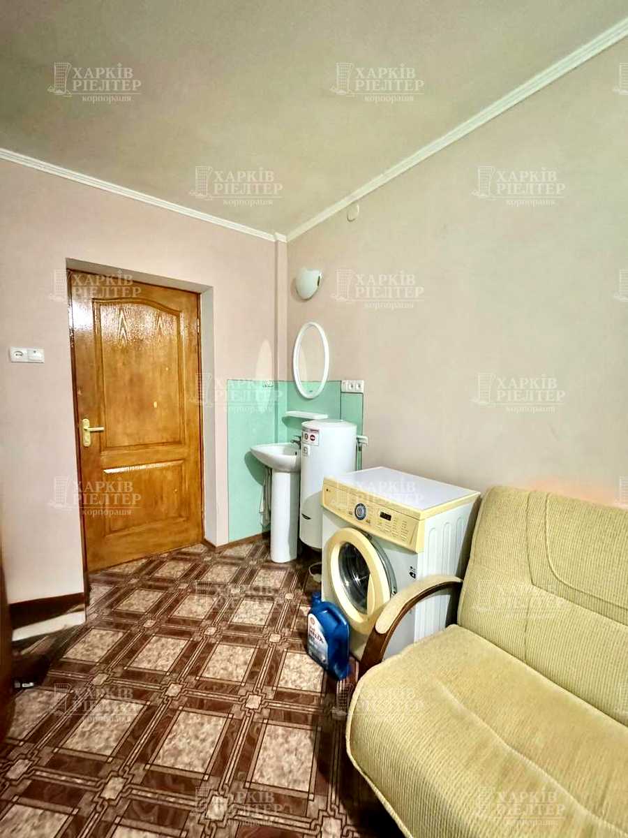1875209389389749