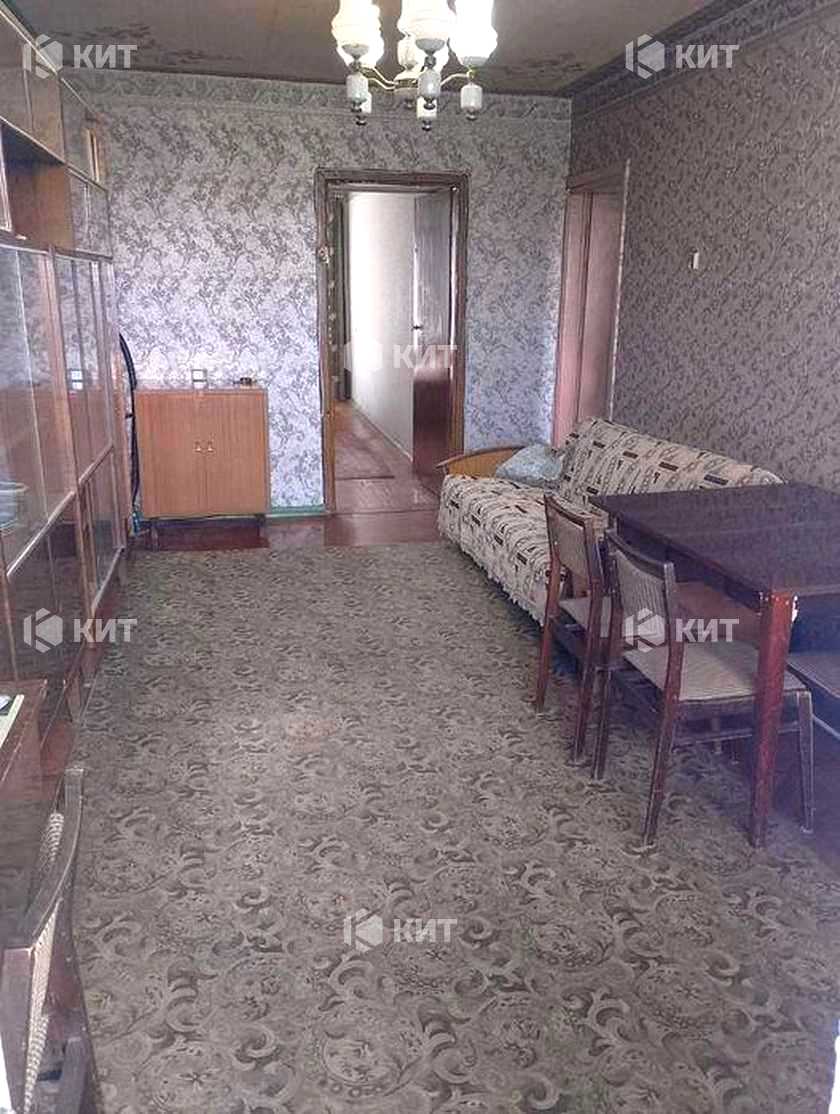 1875211791819043