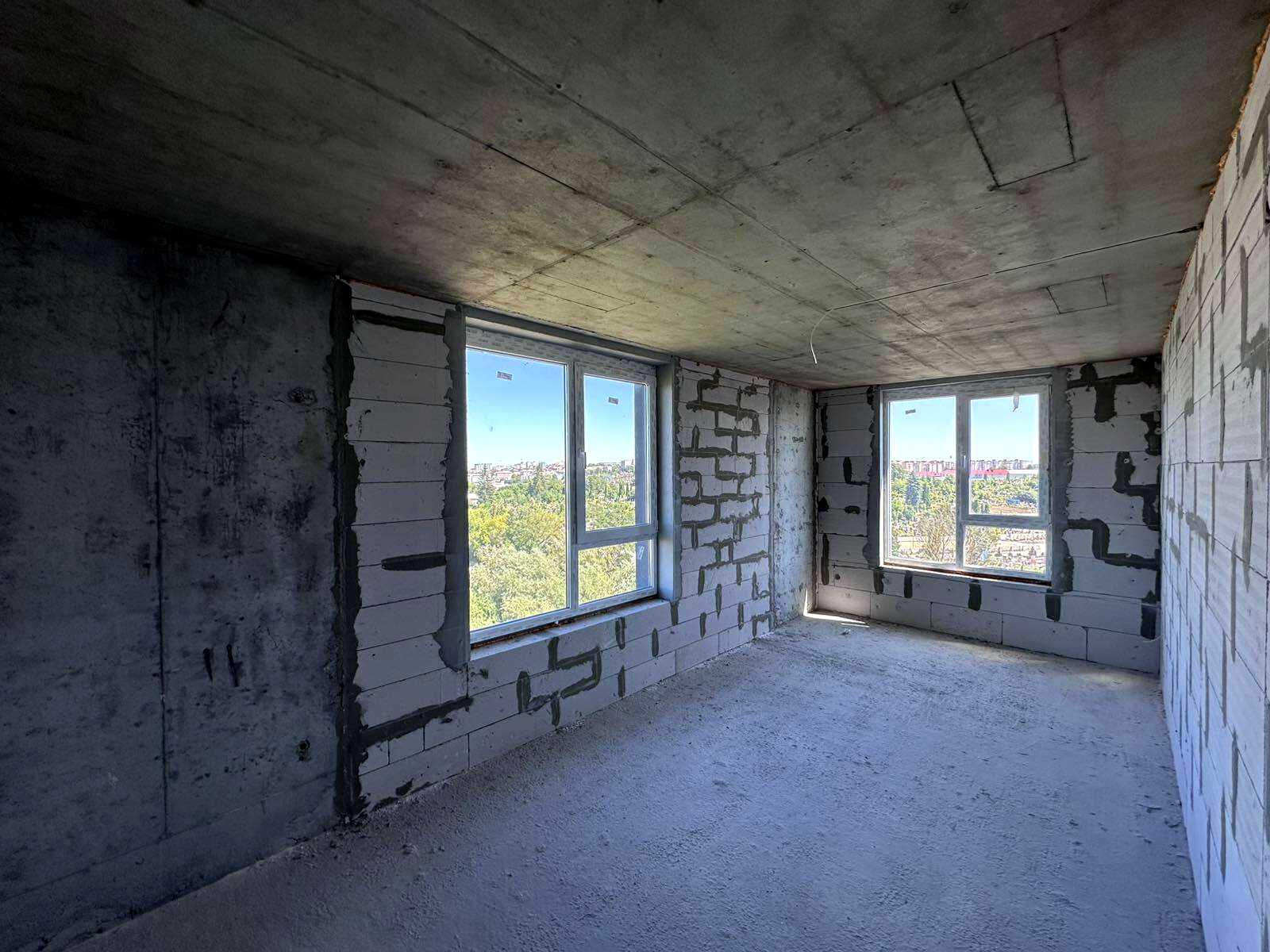 1875213615322667