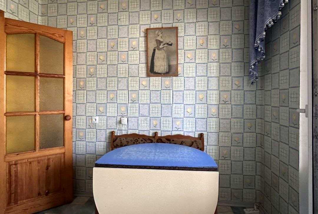 1875214472631825