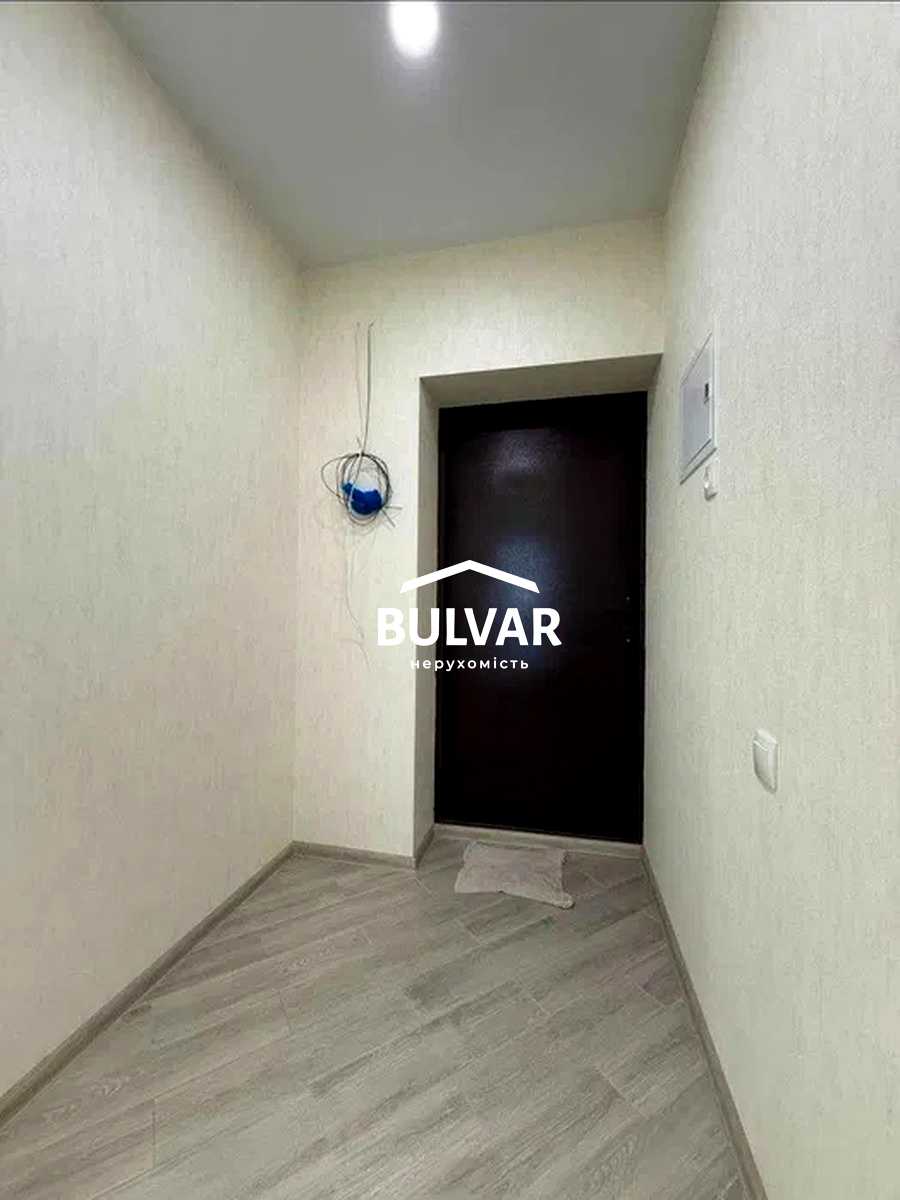 1875216344095202