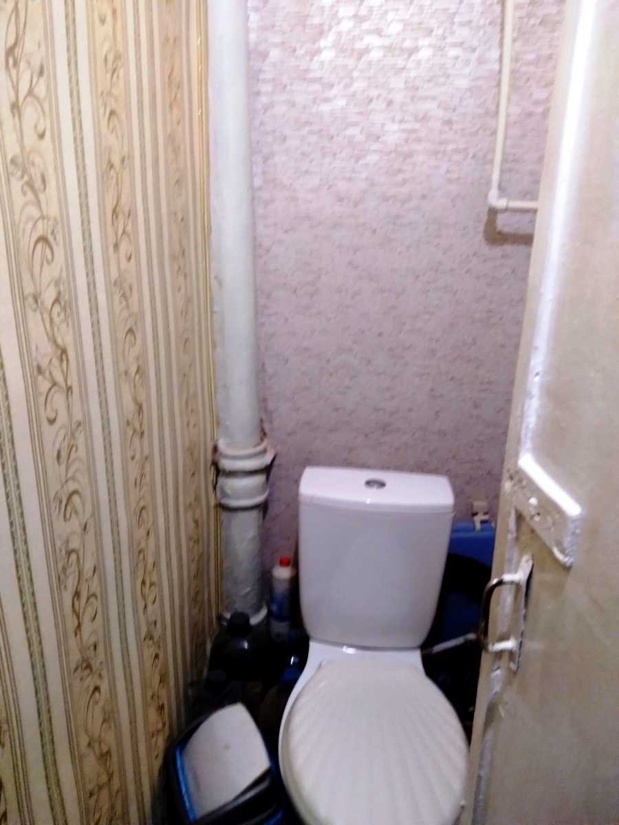 1875217678374711