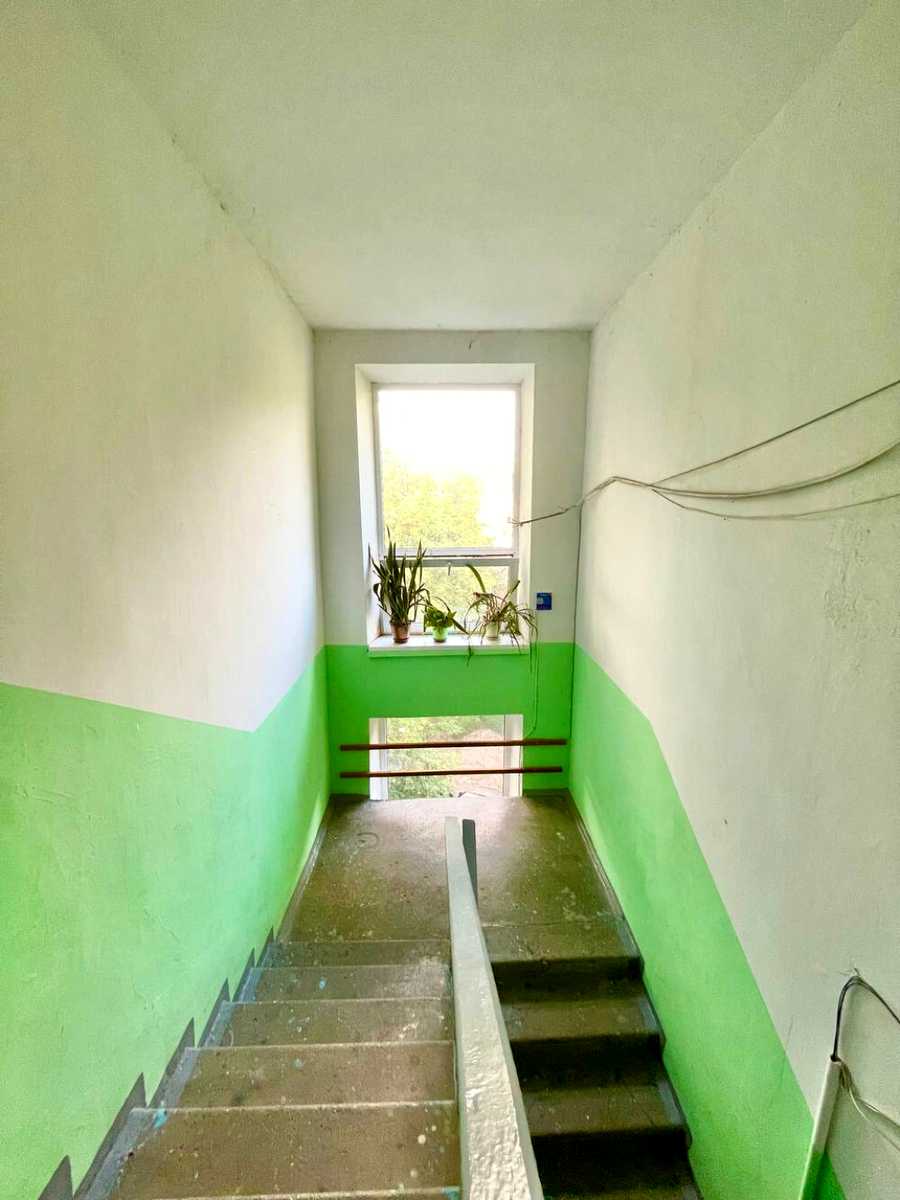 1875219028042039