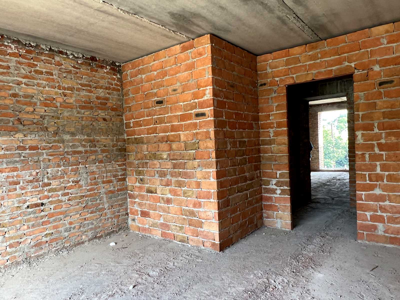 1875220634077571
