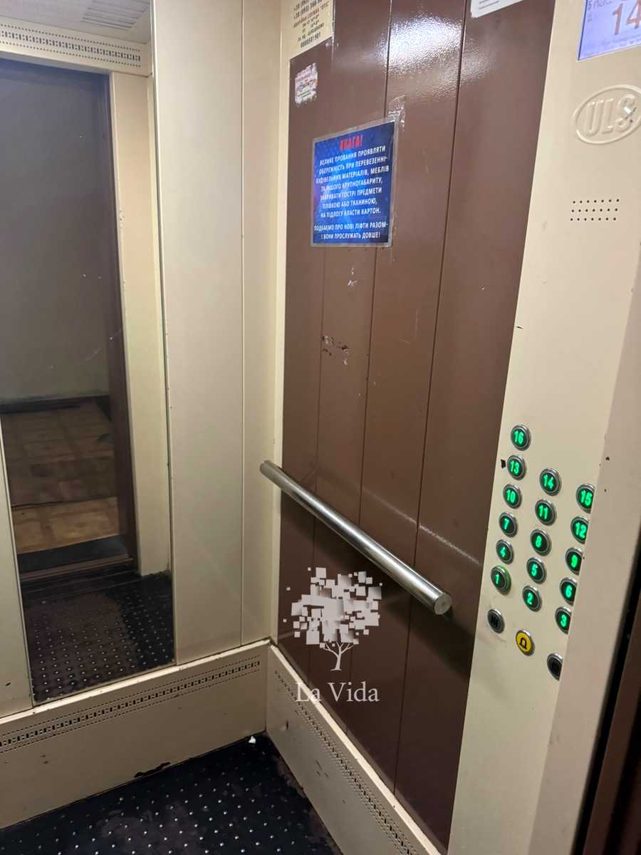 1875221644620369
