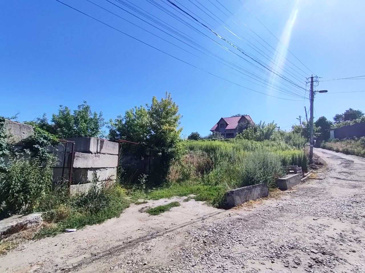 1875221658152057