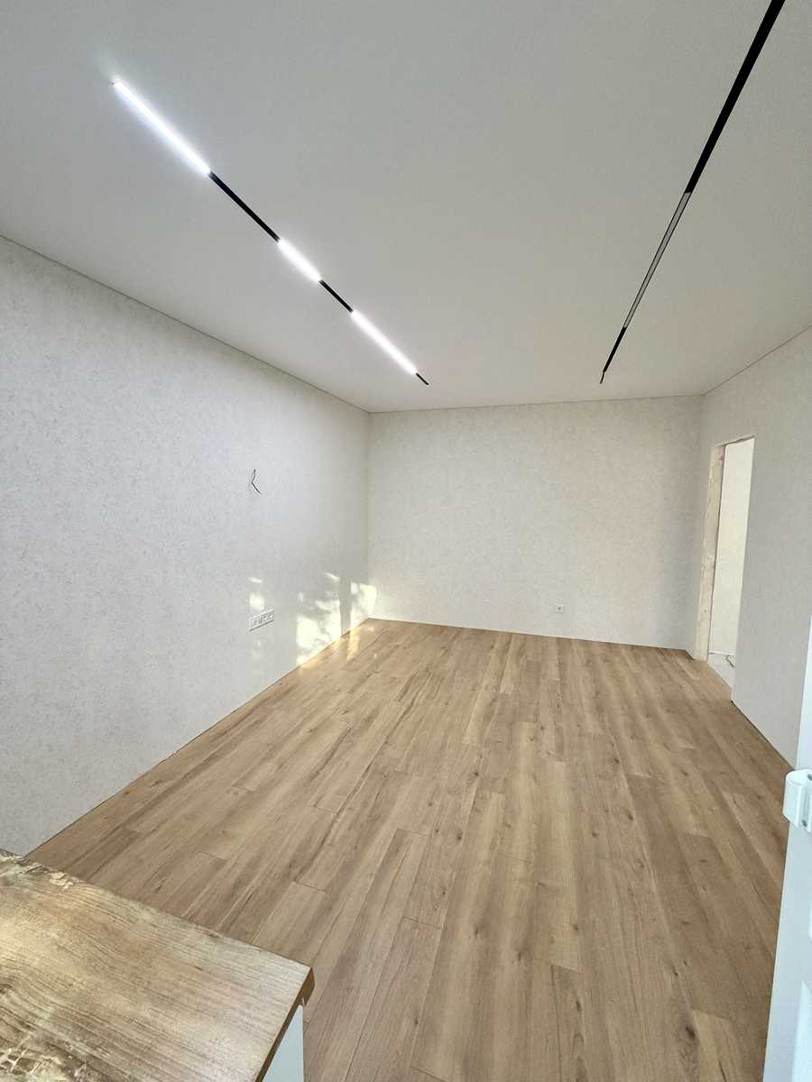1875222893821183