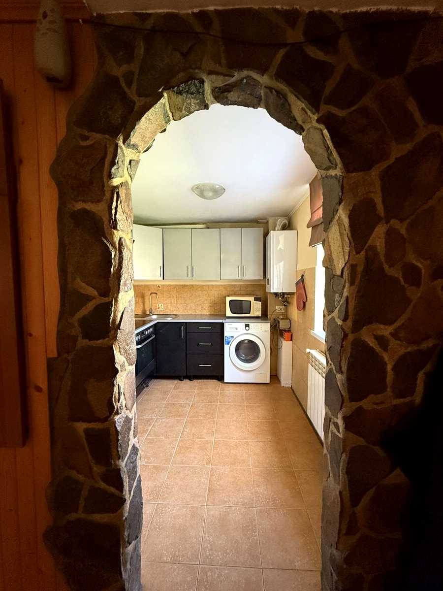 1875223738395835