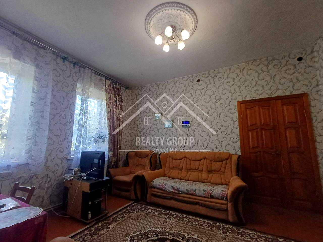 1875223819682697