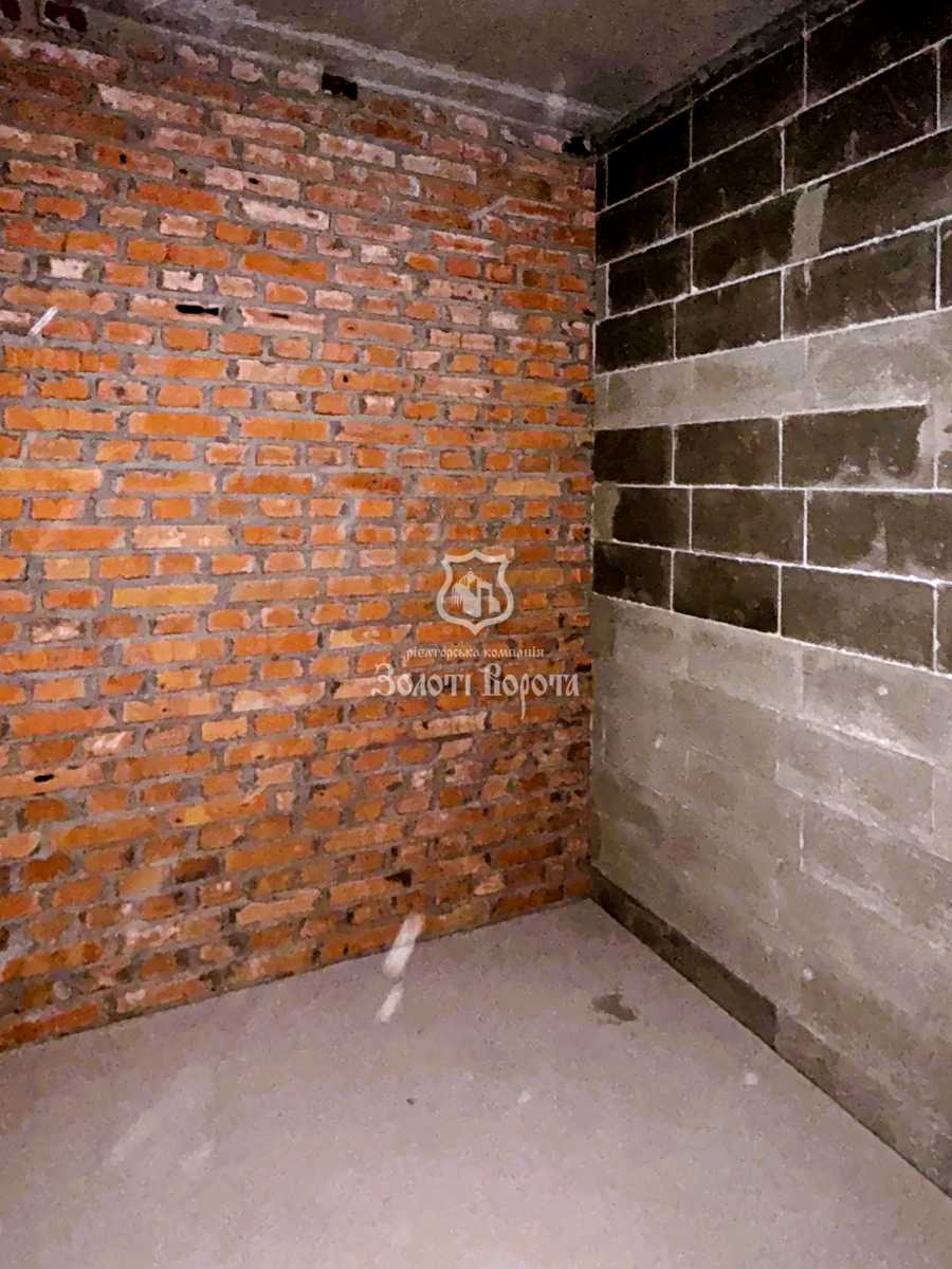 1875225439850708