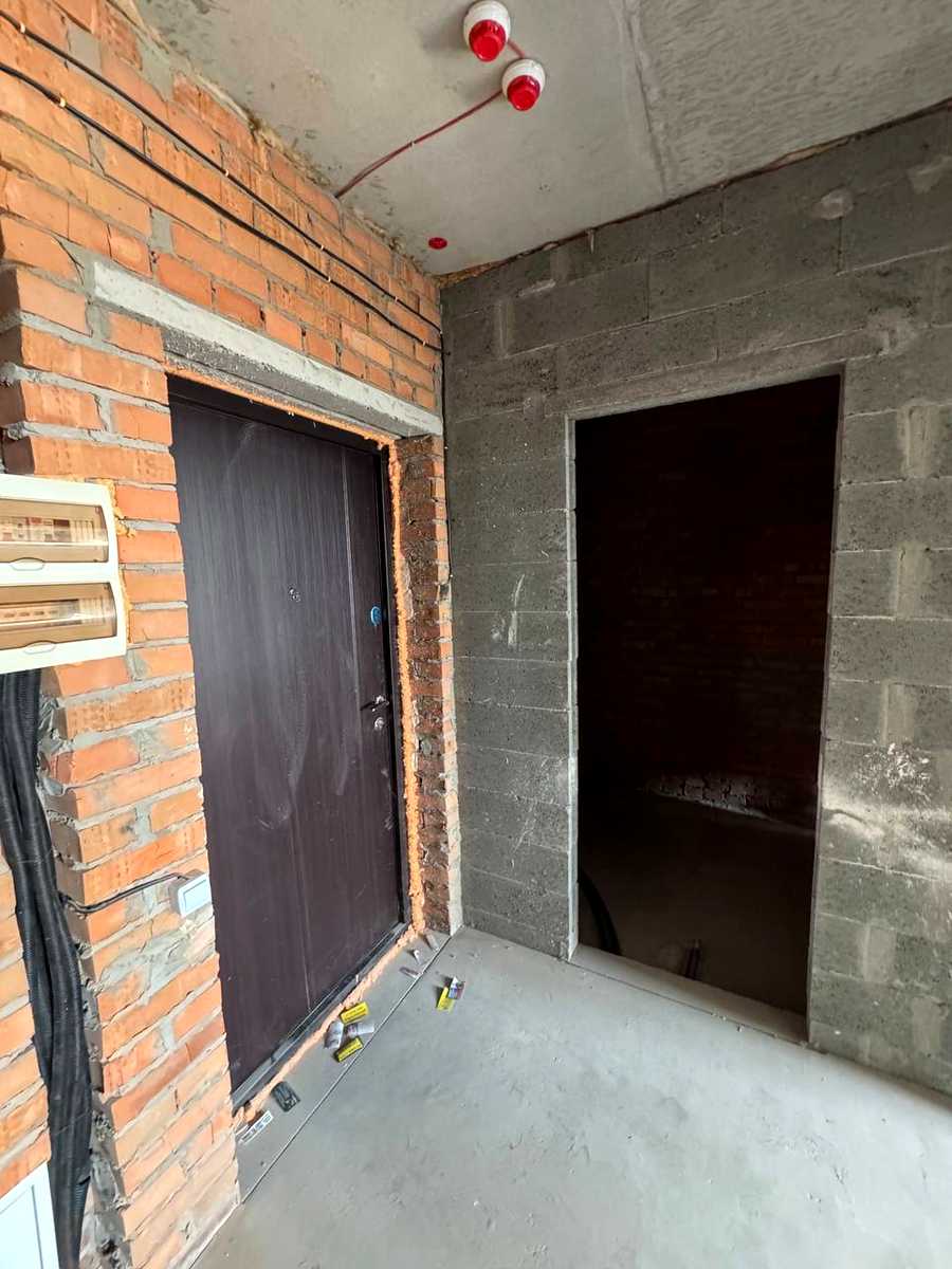 1875226748659881