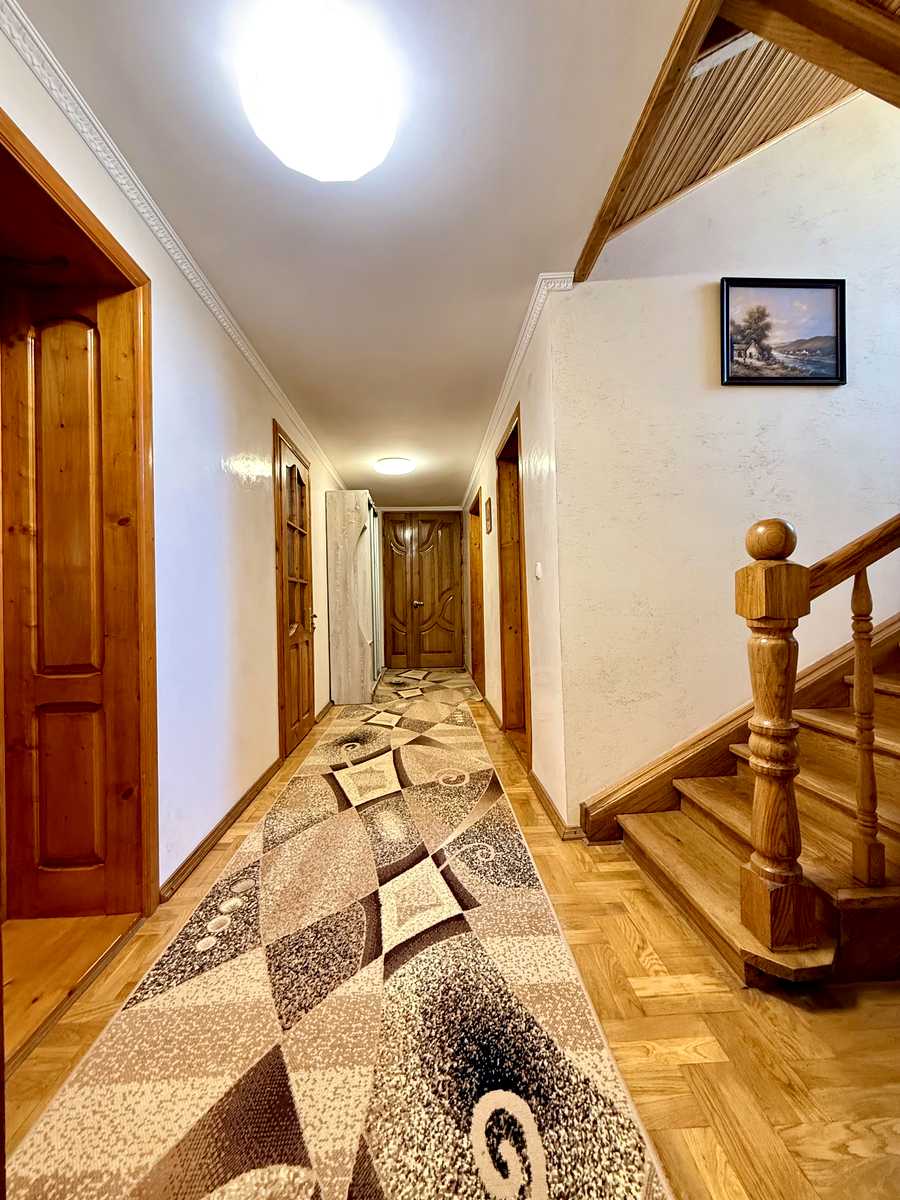 1875227828448371
