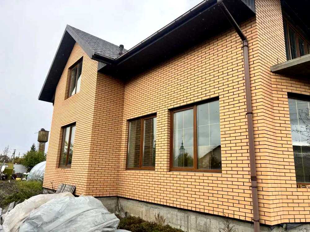1875228874263221