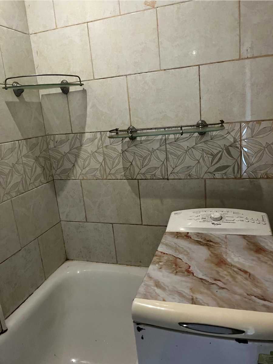 1875229652581969