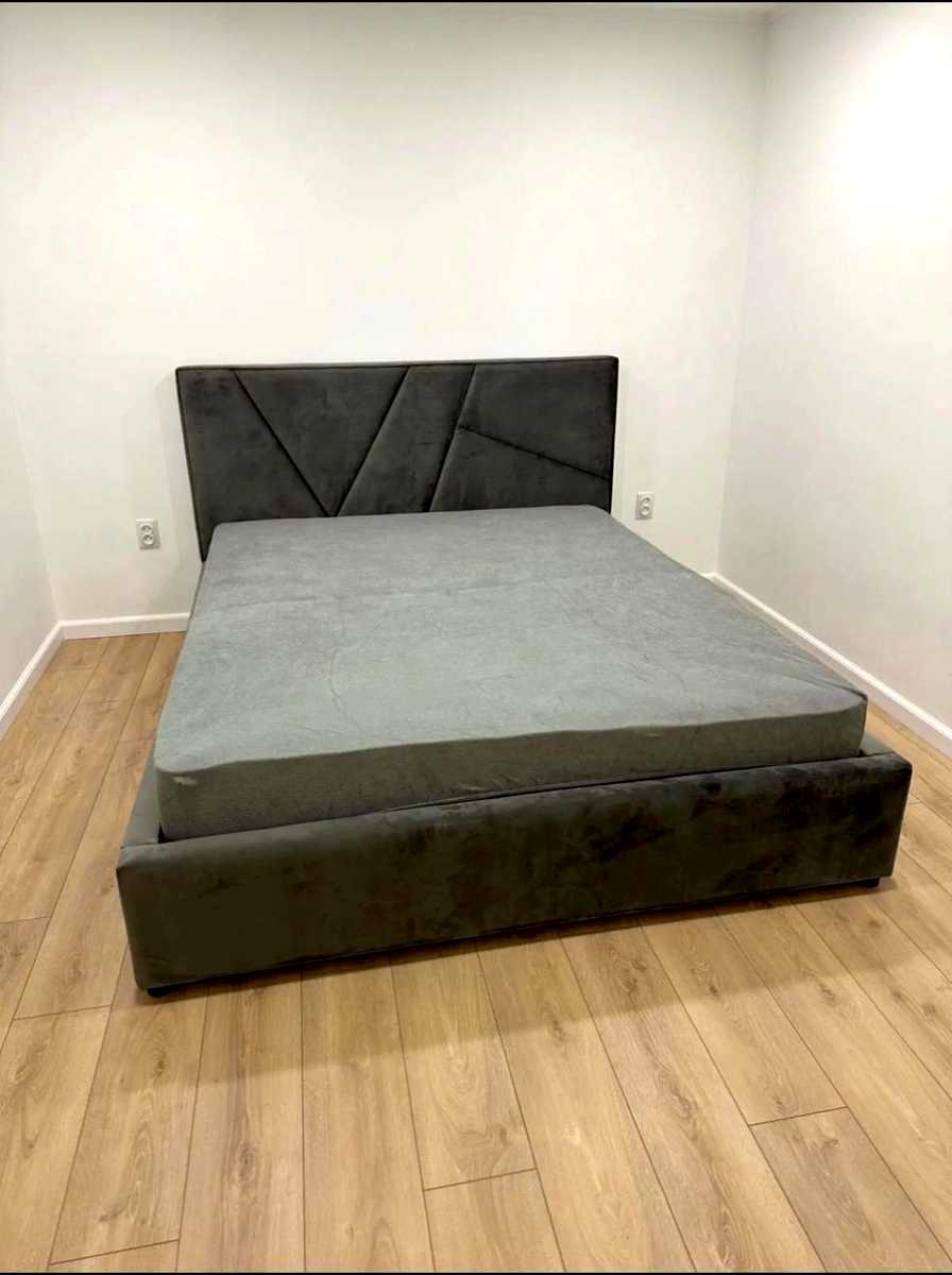 1875230372550870