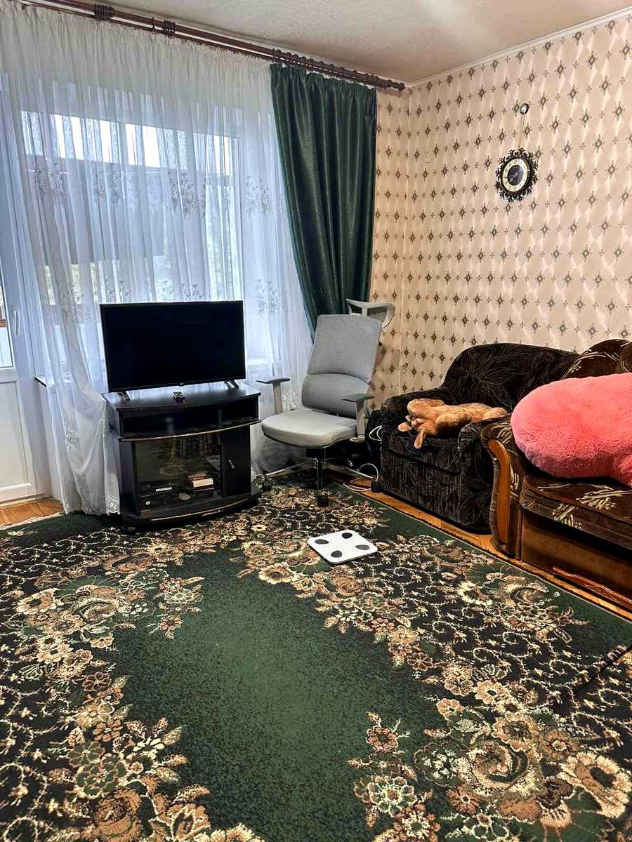 1875240844532817