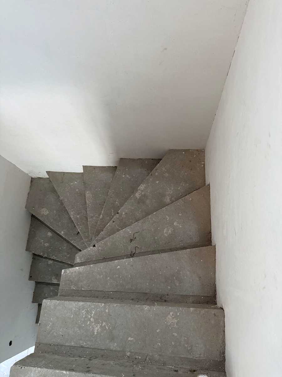 1875242338725607