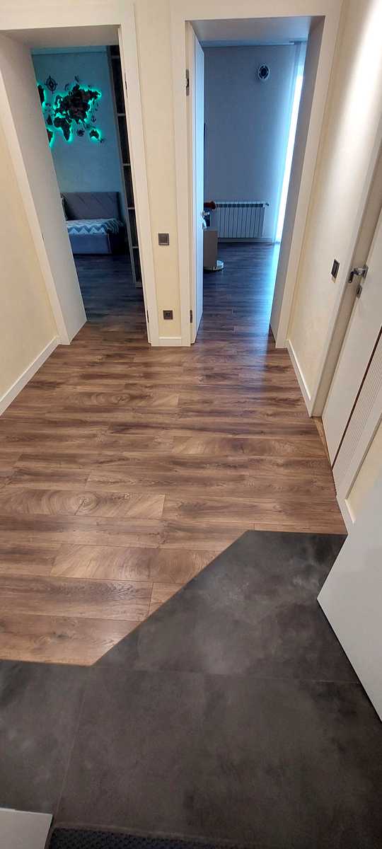 1875242766785155