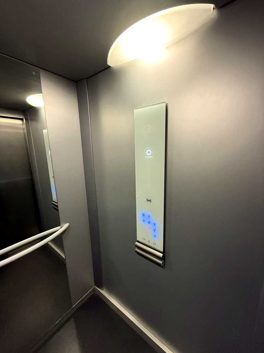 1875248192180244