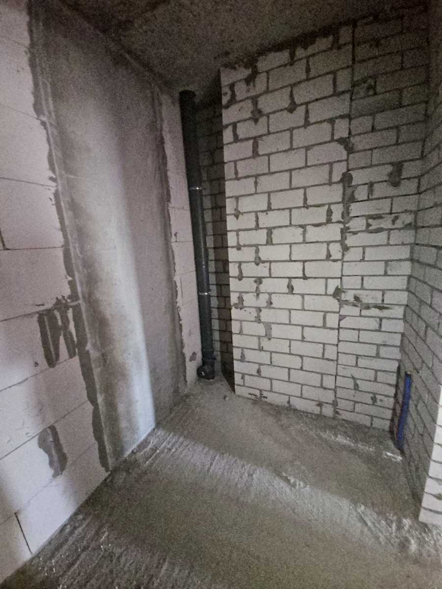 1875249848237769