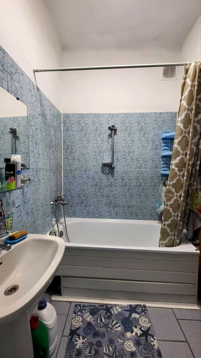 1875251245812074