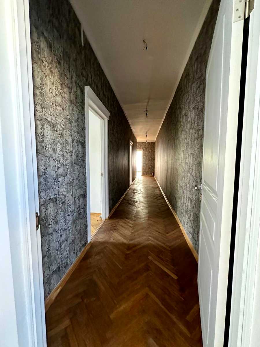 1875253338385788