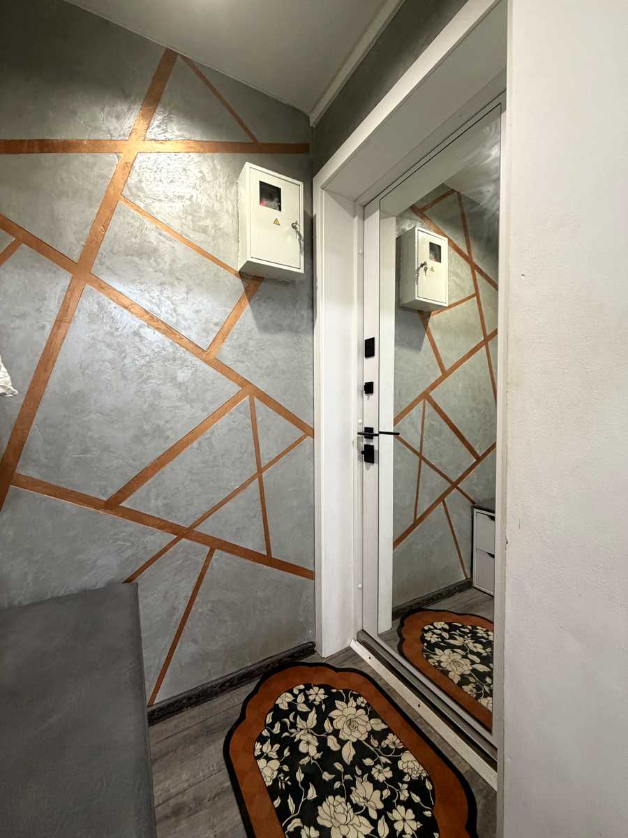 1875282170242943