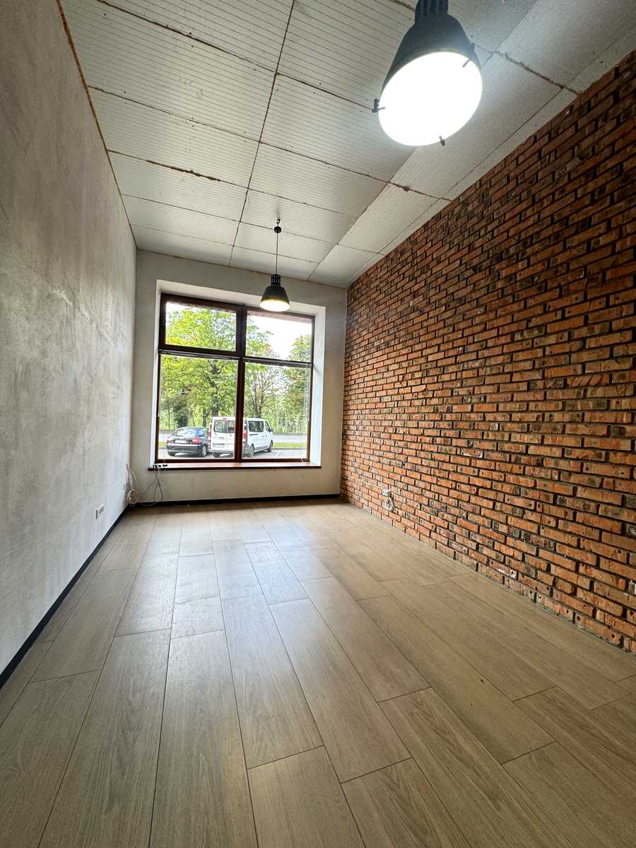 1875290939017500