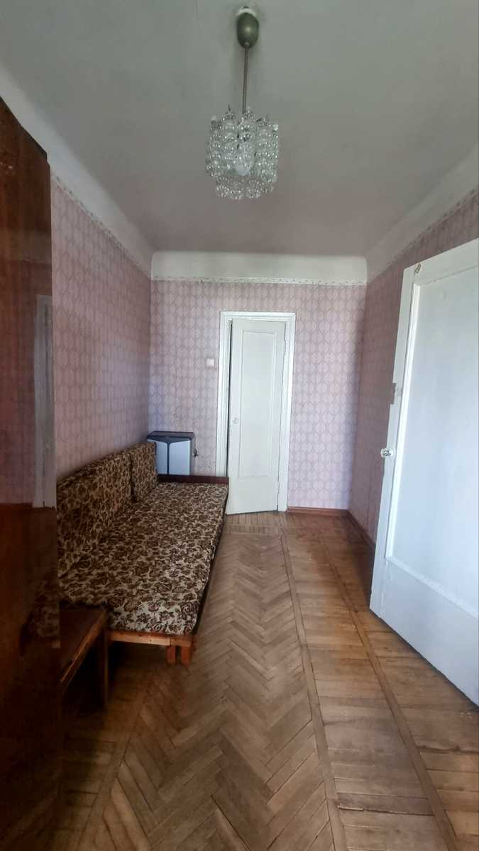 1875291075443980
