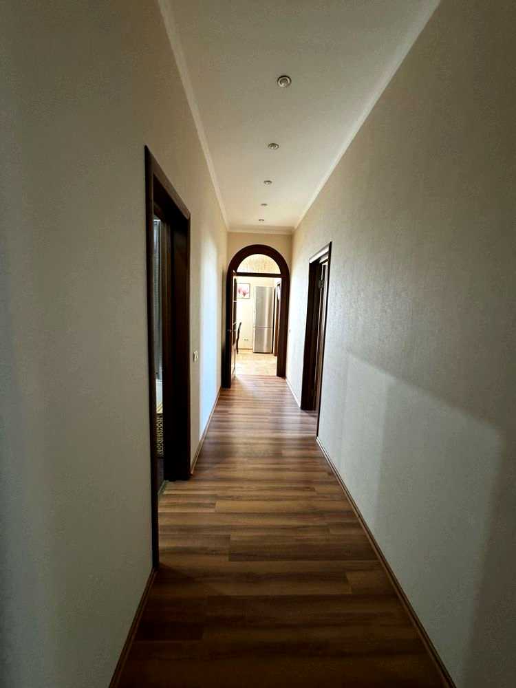 1875292286870125