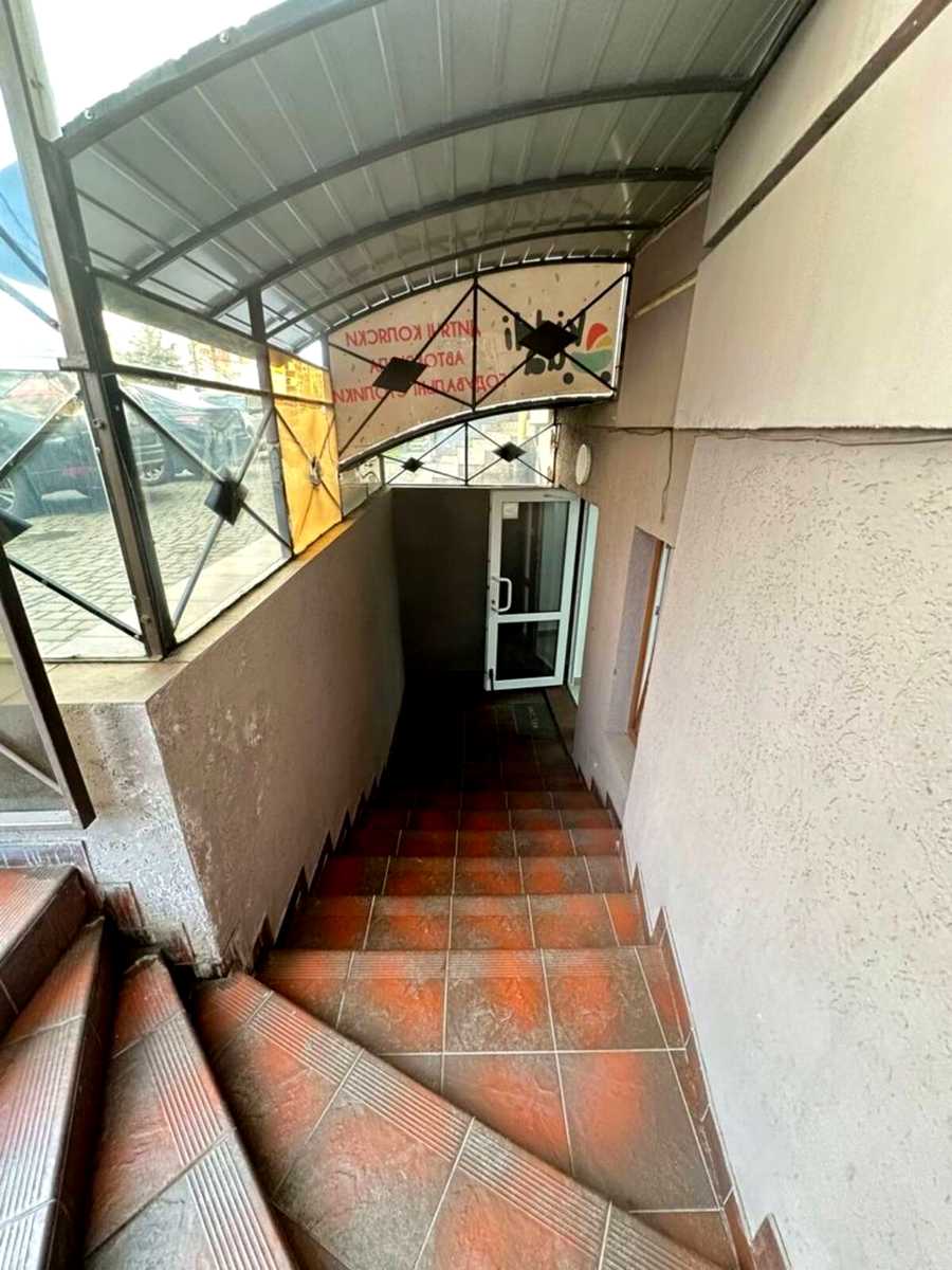1875293212472037