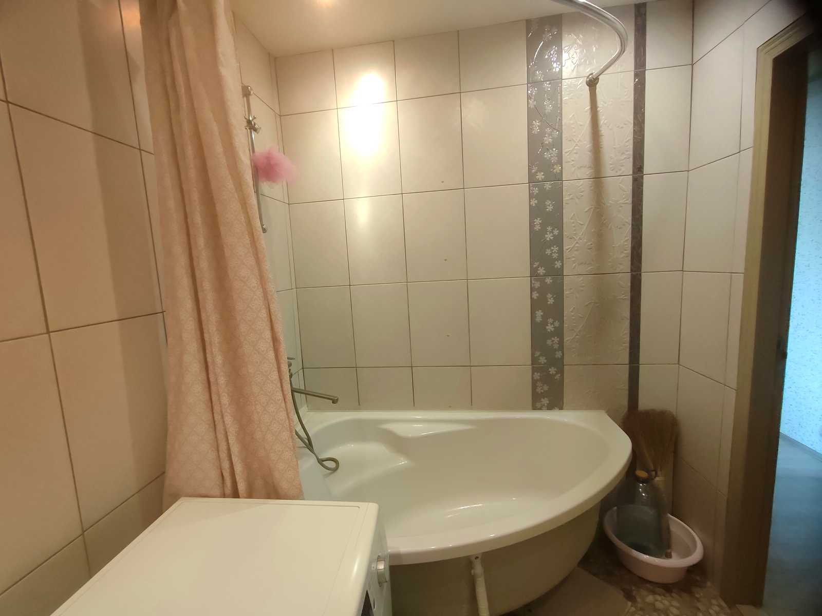 1875293854407515