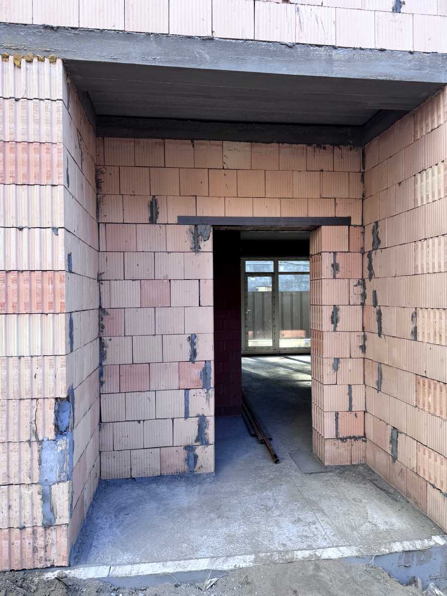 1875295830367301