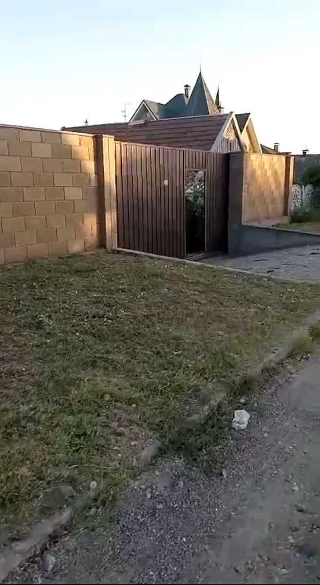 1875296398784915
