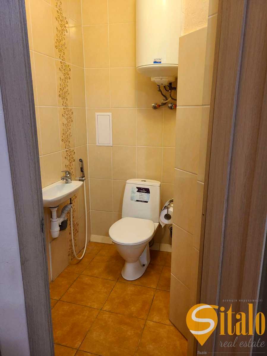 1875297045877740