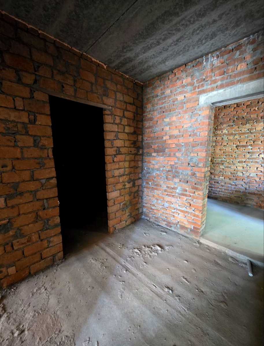 1875297979112626
