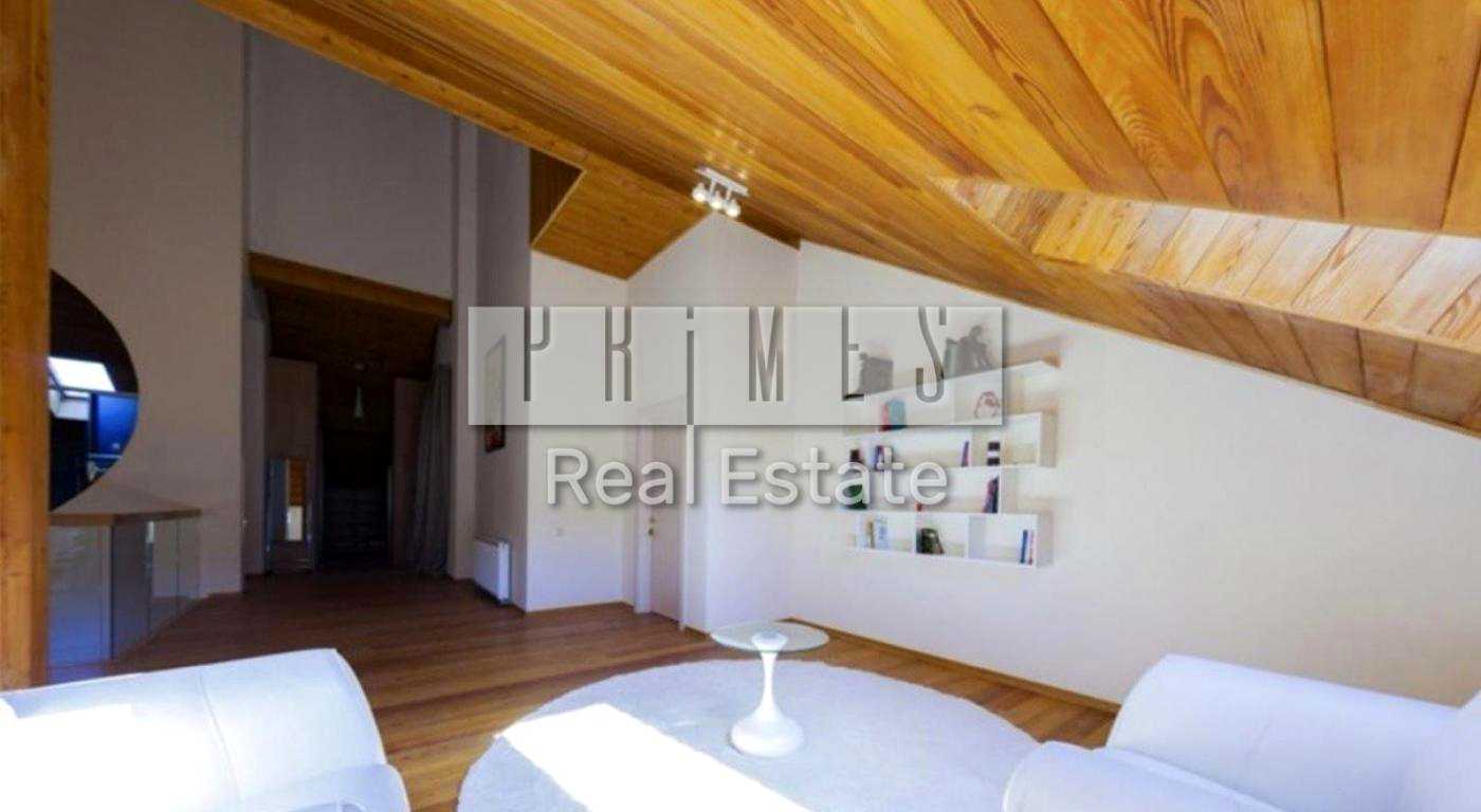 1875297986833953