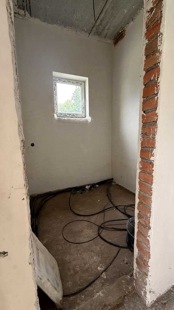 1875298963952170