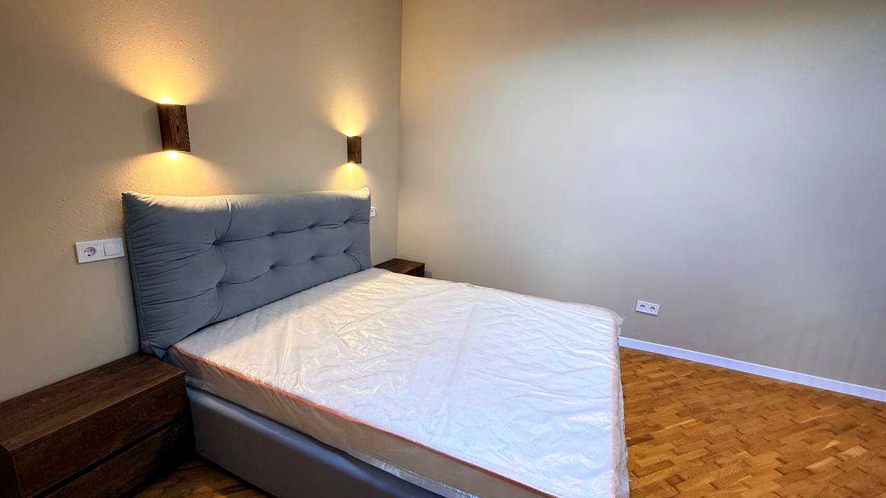 1875299621562901