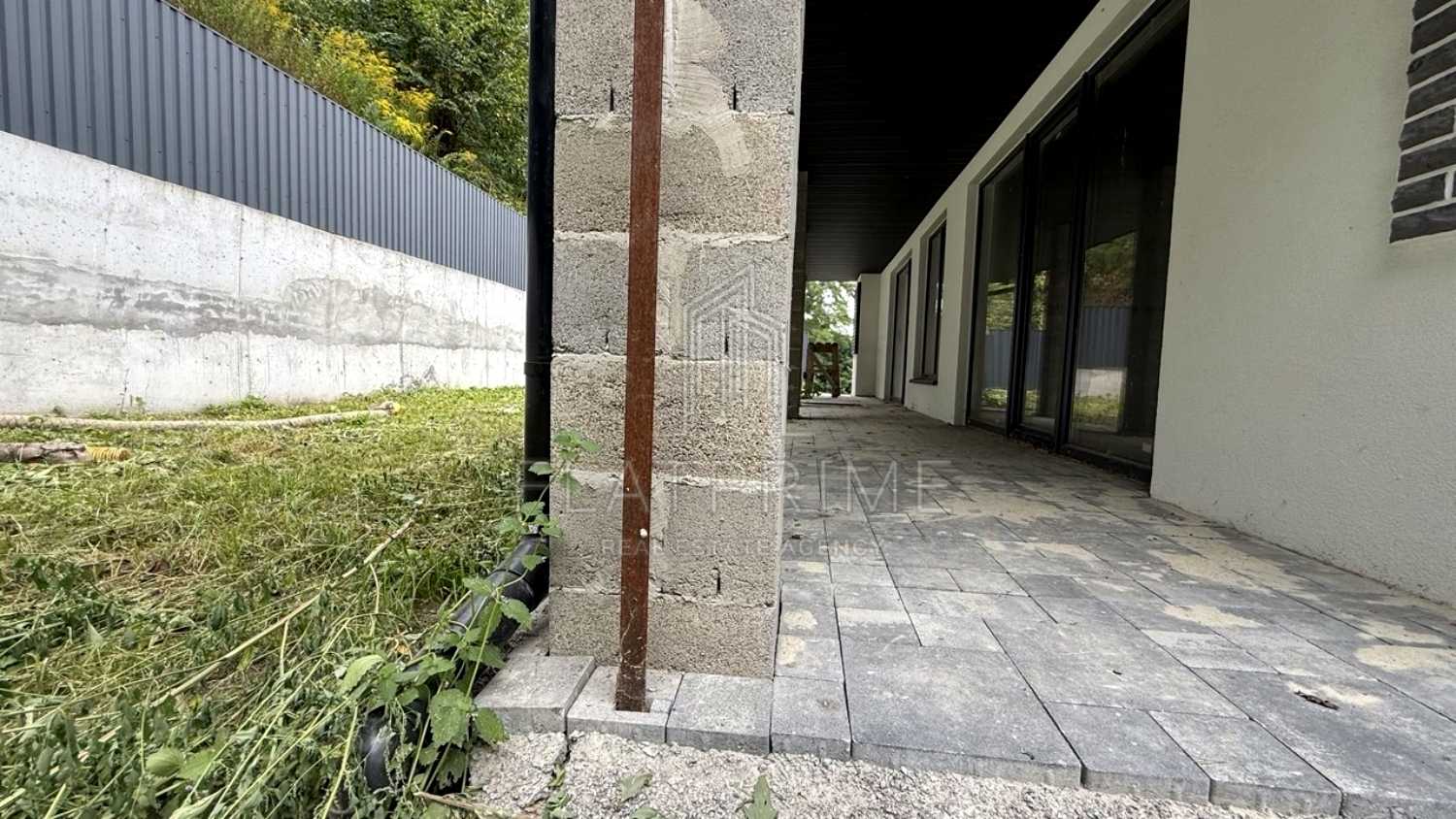 1875299988875926